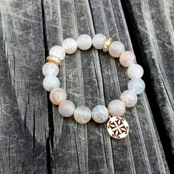 Rustic Cuff White Trina Agate Stone Bracelet - Picture 1 of 2